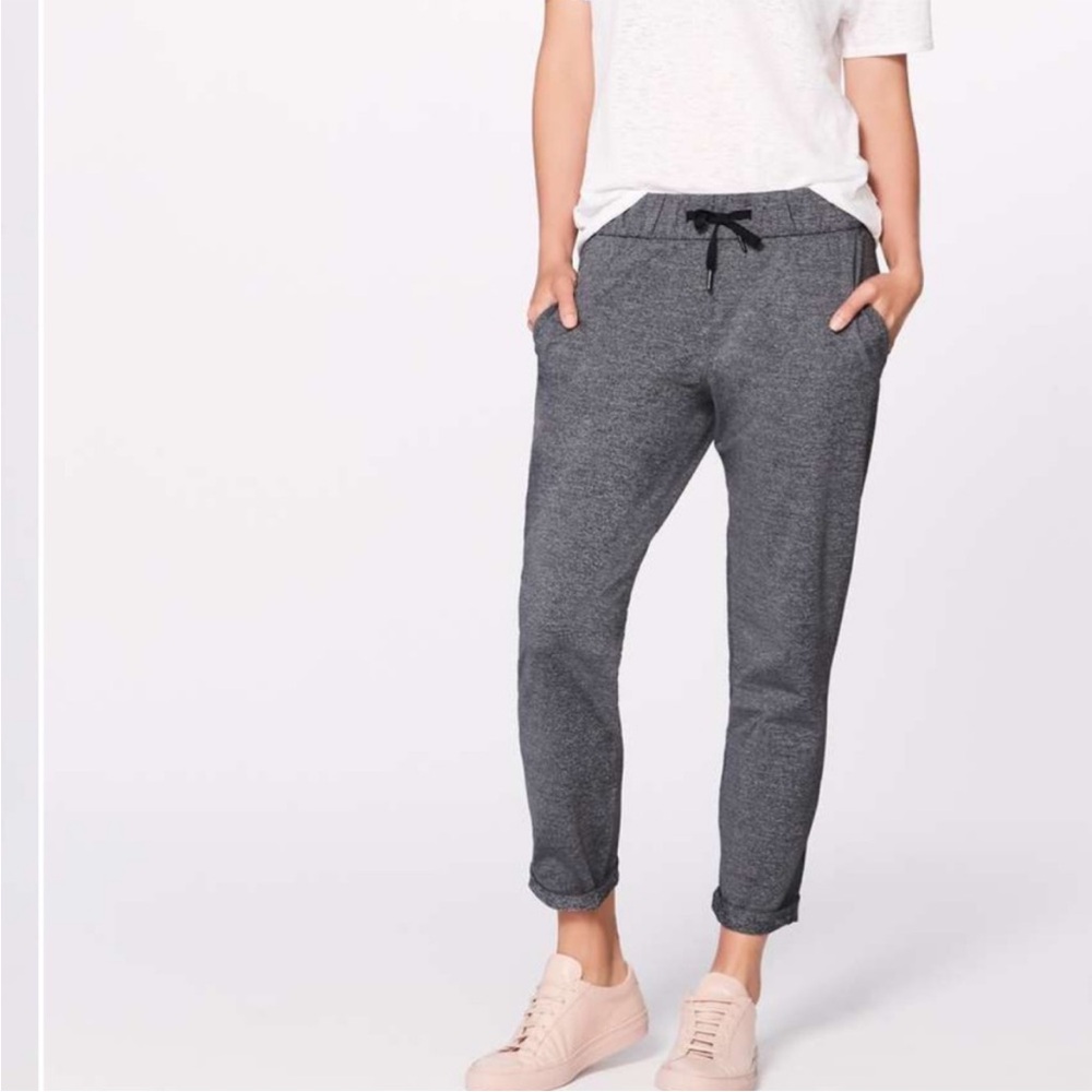 Lululemon On The Fly Pants Size 4